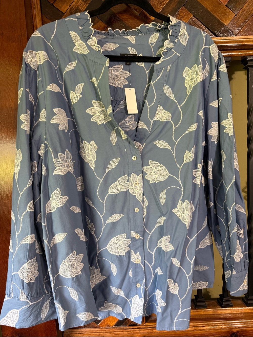 Talbots Blue Embroidered Floral Popover Top